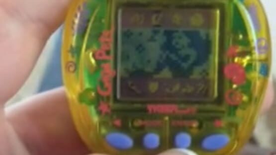 Giga Pets: The Little Mermaid screenshot 2